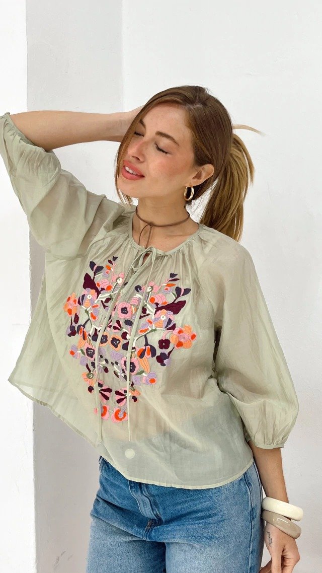 Bluza Lihue talle unico